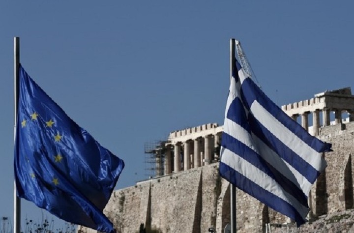 Μείωση του ελληνικού χρέους στο μισό ζητά πρώην αξιωματούχος του ΔΝΤ
