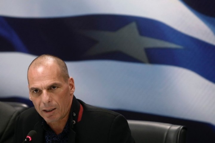 Βαρουφάκης: αντιευρωπαϊκή η στάση της τρόικας