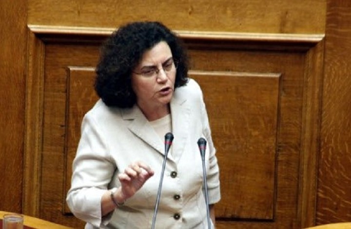«Ξηλώνει» το ΤΑΙΠΕΔ η αναπληρώτρια υπ. Οικονομικών