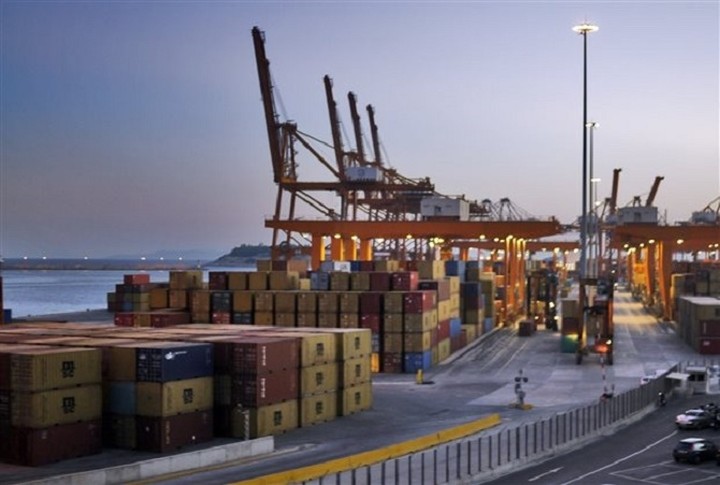 ΠΣΕ: Θετικότερη από το αναμενόμενο η πορεία των εξαγωγών τον Δεκέμβριο