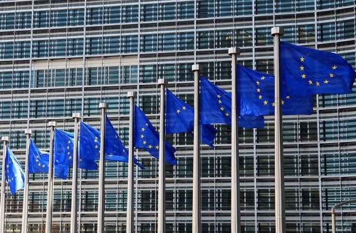 Κομισιον: Άκαρπες μέχρι στιγμής οι επαφές με Ελλάδα
