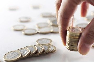 Τι σημαίνει για την τσέπη μας η νέα φορολογική κλίμακα και το αφορολόγητο των 12.000 ευρώ