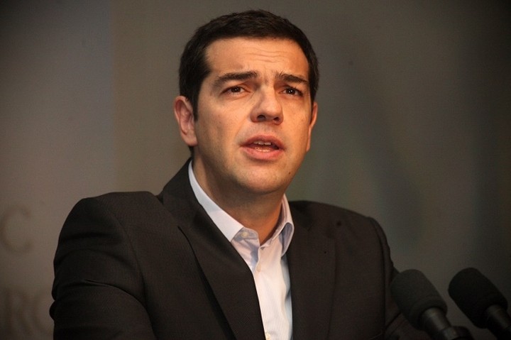 Διαδοχικές επαφές του Τσίπρα στις Βρυξέλλες