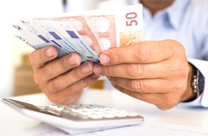 Μέχρι την Τετάρτη η ρύθμιση για τις οφειλές σε εφορίες και ταμεία 