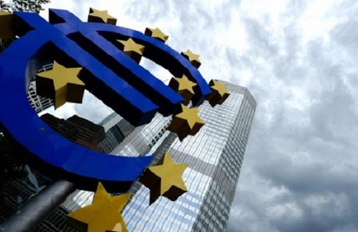 ΕΚΤ: Με «μεγάλη πλειοψηφία» εγκρίθηκε το QE 1,1 τρισ. ευρώ