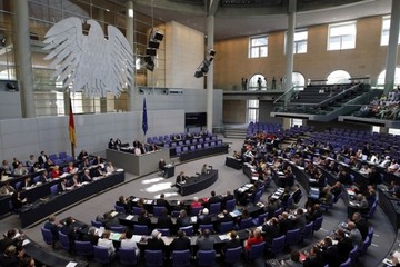 Πως σχολιάζουν οι Γερμανοί πολιτικοί την συμφωνία του Eurogroup