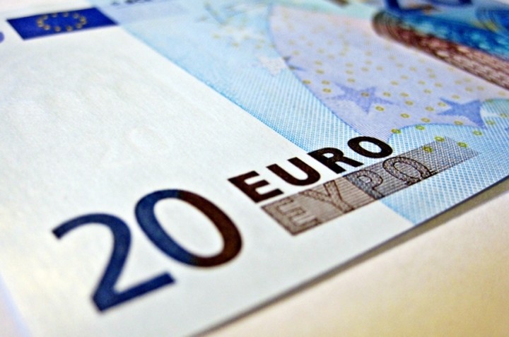 Αυτό είναι το καινούργιο χαρτονόμισμα των 20 ευρώ (ΦΩΤΟ)