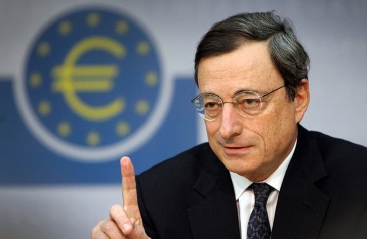 Ντράγκι: Η ΕΚΤ θα ξαναδεχθεί ελληνικά ομόλογα όταν η χώρα "συμμορφωθεί"