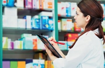 Εγκύκλιος «φωτιά»: Τσουχτερά πρόστιμα και ποινές για φαρμακοποιούς που δεν χορηγούν γενόσημα