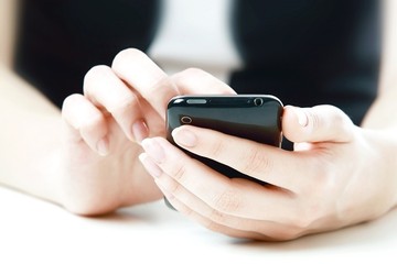 Ελέγξτε το "έξυπνο" κινητό σας ... από απόσταση! (Βίντεο)