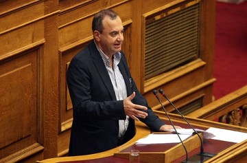 Στρατούλης: Εξασφαλισμένες οι συντάξεις για όλο το 2015