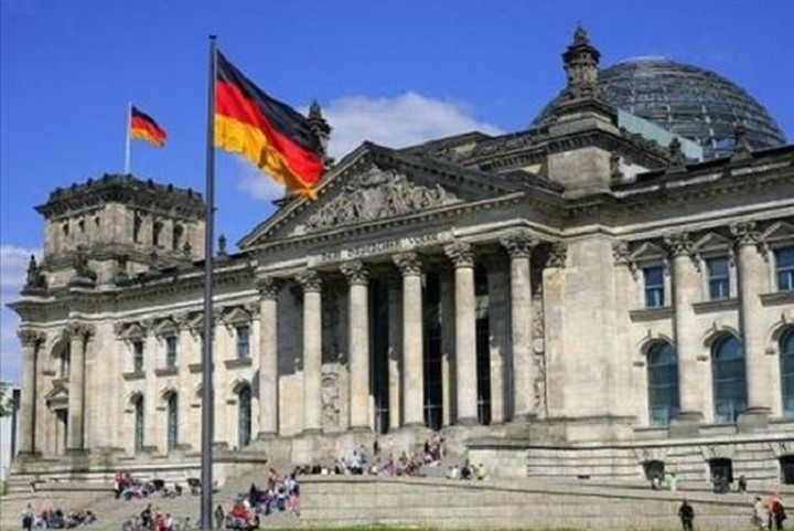 Βερολίνο:«Δεν υπάρχει συγκεκριμένη ημερομηνία για τη λίστα με τις μεταρρυθμίσεις, απλά πρέπει να παρουσιαστεί σύντομα»