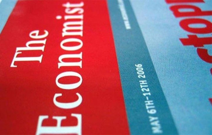 Economist:«Οι Έλληνες πολίτες έχουν κρύψει κάτω από τα στρώματά τους 10 δισ. ευρώ»
