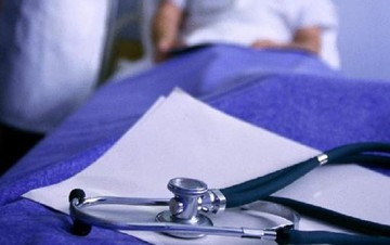 Μπόνους 500 ευρώ σε γιατρούς για κάλυψη θέσεων στο βόρειο Αιγαίο