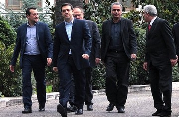 Reuters για ελληνική κυβέρνηση:«Στο τέλος δεν ξέρεις ποιος παίρνει τις αποφάσεις»