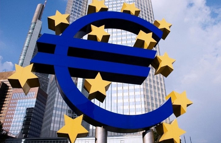 Η ΕΚΤ αυξάνει στα 74 δισ. την ρευστότητα στο ELA