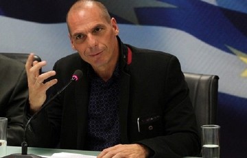 Βαρουφάκης:«Η κυβέρνηση αντιμετωπίζει πραξικόπημα- όχι με τανκς, όπως το 1967-αλλά μέσω των τραπεζών»