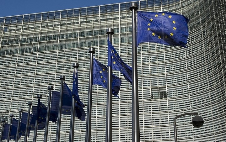 Κομισιόν: Πρέπει να επιταχυνθούν οι διαπραγματεύσεις