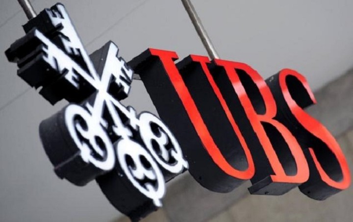 UBS: Οι δύο τρόποι εξόδου της Ελλάδας από το ευρώ