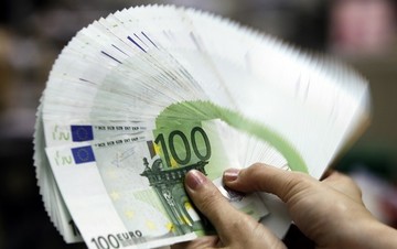 Σε τροχιά ανόδου το ευρώ