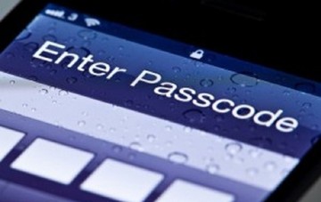 Κουραστήκατε με τους κωδικούς; Ξεκλειδώστε το κινητό σας με το... αυτί σας!