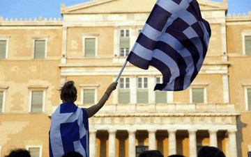 La Stampa: Βερολίνο και Φρανκφούρτη εξετάζουν τη χρεοκοπία της Ελλάδας εντός του ευρώ