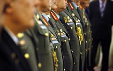 Το σχέδιο της ΚΥΑ για τα αναδρομικά των ένστολων (pdf)