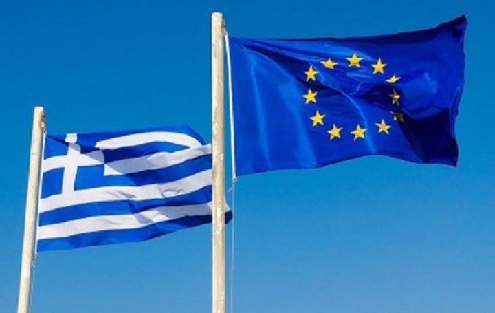 FT: Η σχέση μεταξύ Ελλάδας και Ευρωζώνης έχει όλα τα στοιχεία ενός αποτυχημένου γάμου