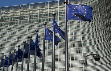 Κομισιόν: Οι εργασίες του Brussels Group θα συνεχιστούν με εντατικές συζητήσεις 