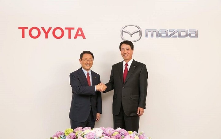 Toyota και Mazda ενώνουν τις δυνάμεις τους