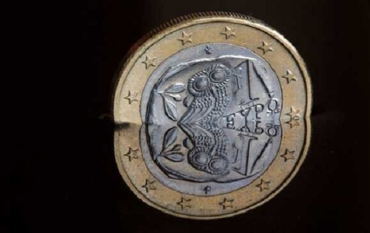 CNBC: Το 60% θεωρεί πως η κατάσταση στην Ελλάδα θα επηρεάσει το ευρώ