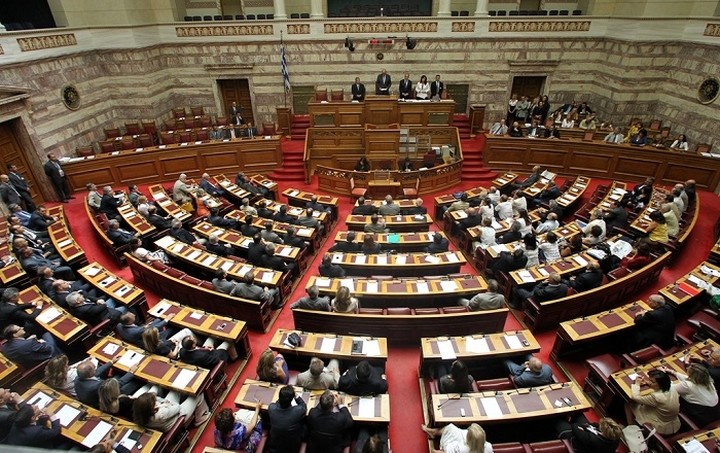 Ενώπιον της εξεταστικής για τα Μνημόνια οι πρώτοι μάρτυρες
