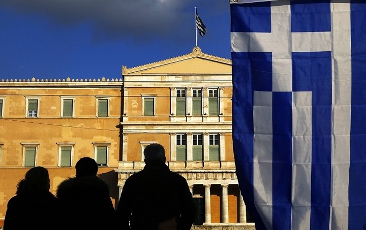 Η Ελλάδα να σηκώσει μόνη της το βάρος των χρεών της, λένε Γερμανοί, Άγγλοι και Γάλλοι