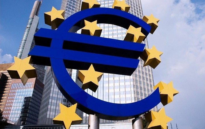 «Βόμβα» ΕΚΤ: Αυξημένος ο κίνδυνος χρεοκοπίας για την Ελλάδα