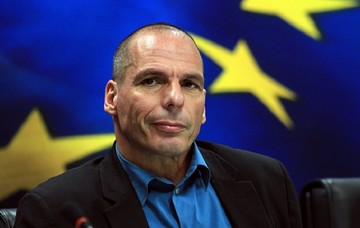 Βαρουφάκης: Η Ελλάδα πρέπει να επιστρέψει στις αγορές - Τι σχέδιο ετοιμάζει