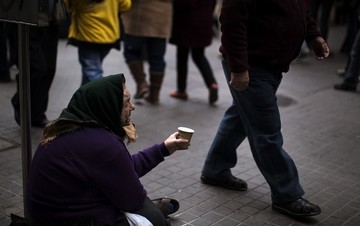 ΕΕ: Μπορούμε να εξαλείψουμε την ακραία φτώχεια μέχρι το 2030