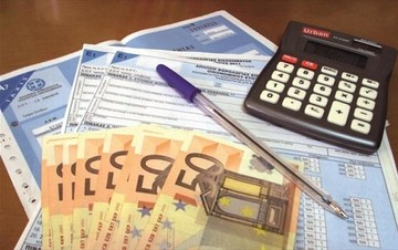 «Φορο-σοκ» για όσους βγάζουν πάνω από 2.500 ευρώ το μήνα