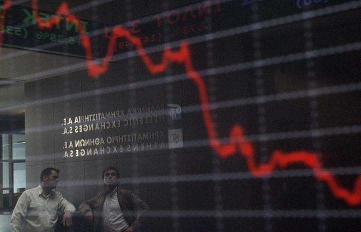 Με ισχυρές απώλειες έκλεισε το χρηματιστήριο την Παρασκευή
