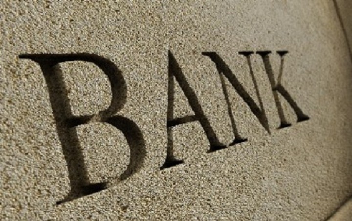Η τράπεζα που καταργεί 50.000 θέσεις εργασίας