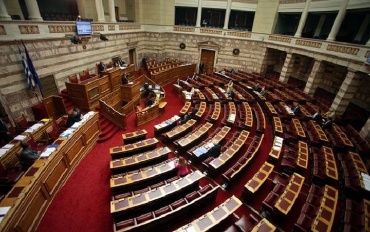 Γραφείο Προϋπολογισμού της Βουλής: Μνημόνιο μέχρι το 2018 αν δεν έχουμε έντιμη συμφωνία