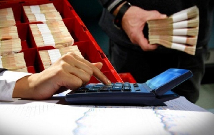 Αυτές είναι οι εισηγμένες που θα βάλουν το χέρι στην τσέπη για την έκτακτη εισφορά