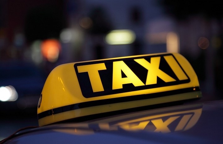 Φουντώνει ο πόλεμος για τις e-κρατήσεις Taxi - O νέος διάσημος "παίκτης" που μπαίνει στη μάχη
