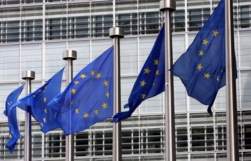 Κομισιόν: Το Eurogroup της Πέμπτης είναι ο τελευταίος σταθμός του τρένου για την Ελλάδα