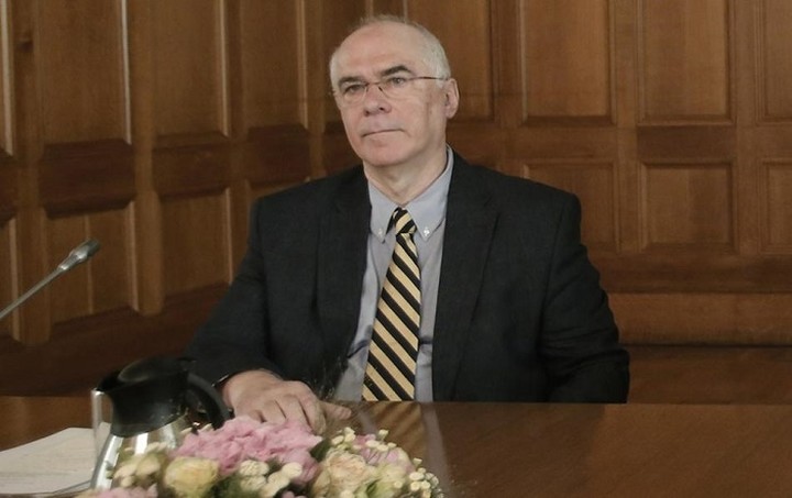 Νέος εκπρόσωπος της Ελλάδας στο ΔΝΤ ο καθηγητής Μιχάλης Ψαλιδόπουλος
