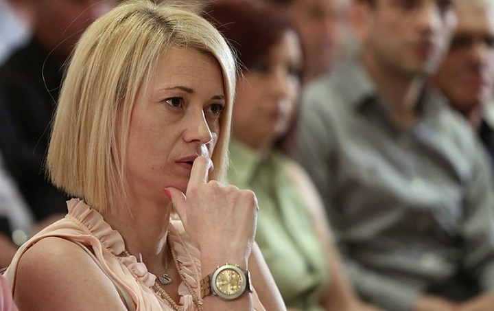 Μήνυση εναντίον του Γιάννη Στουρνάρα από την Ραχήλ Μακρή