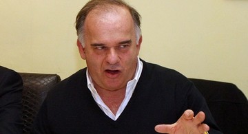  Οι περιπέτειες ενός εφοπλιστή στην Κυπαρισσία, ελέω caretta-caretta 