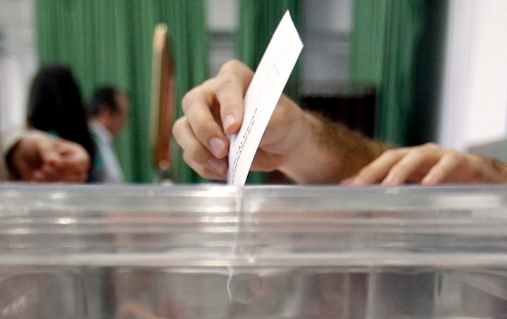 Οκτώ στους δέκα πιστεύουν ότι η κυβέρνηση δεν τηρεί τις προεκλογικές της δεσμεύσεις