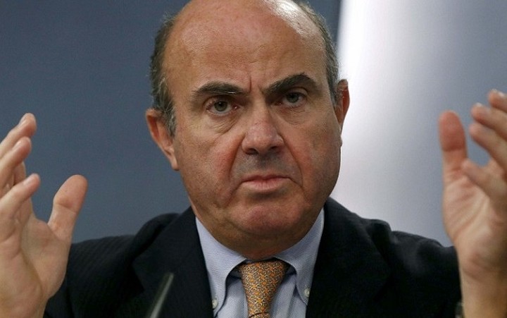 Ντε Γκίντος: Μέχρι πότε η Ελλάδα θα αποφεύγει τους ελέγχους κεφαλαίου;