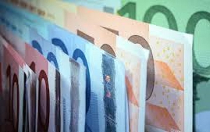 Διευκρινίσεις για το επίδομα ενοικίου, την κάρτα σίτισης και το δωρεάν ρεύμα