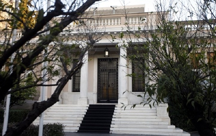 Μαξίμου: Τίποτα δεν σταματάει το δημοψήφισμα